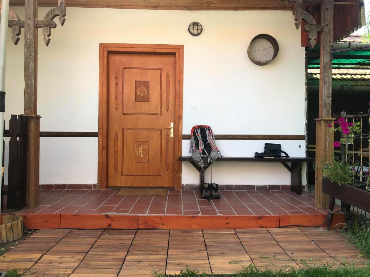 Tepke Guesthouse Garáb Exterior foto